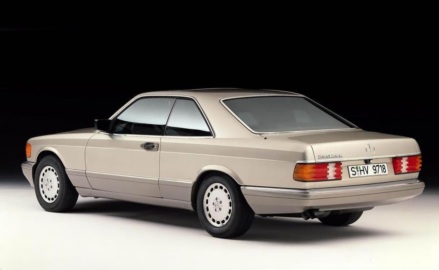  Mercedes-Benz 560 SEC 1981 года  (фото 2 из 2)